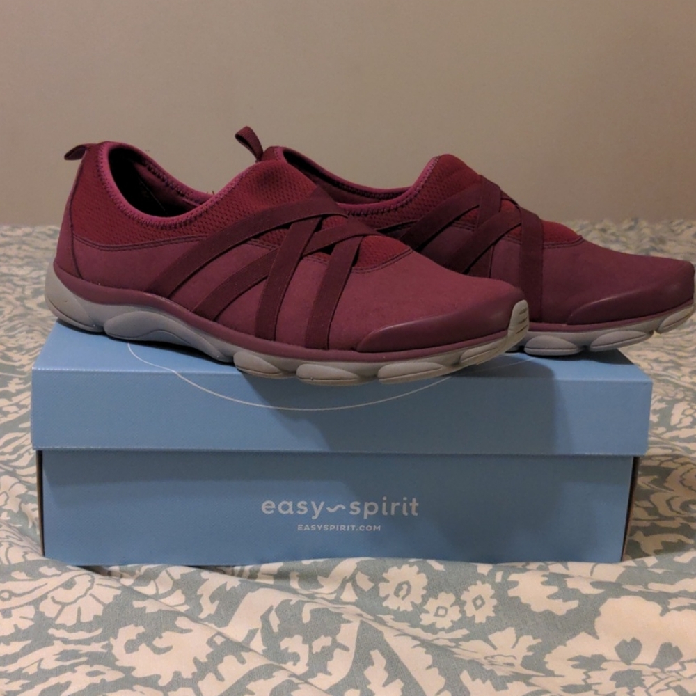 NEW in box! Slip on sneakers